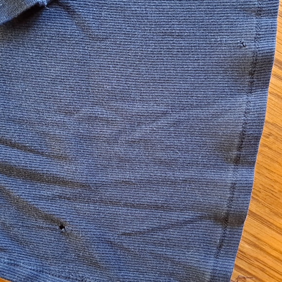 Delia's long sleeved thermal tshirts with thumb holes - Picture 3 of 7